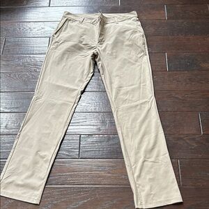 Old Navy Tan Chinos Classic Cotton Blend